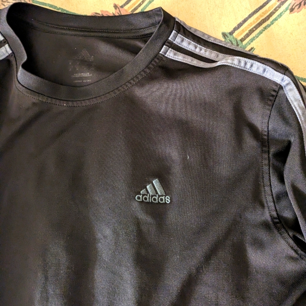 Adidas long sleeve shirt